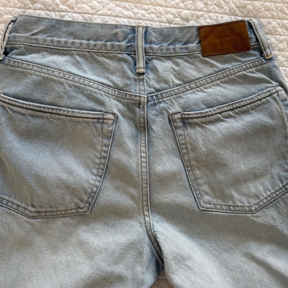 American Eagle Women’s AE77 Premium Stovepipe Jean Size 6 Short Pre-Loved - Picture 3 of 6